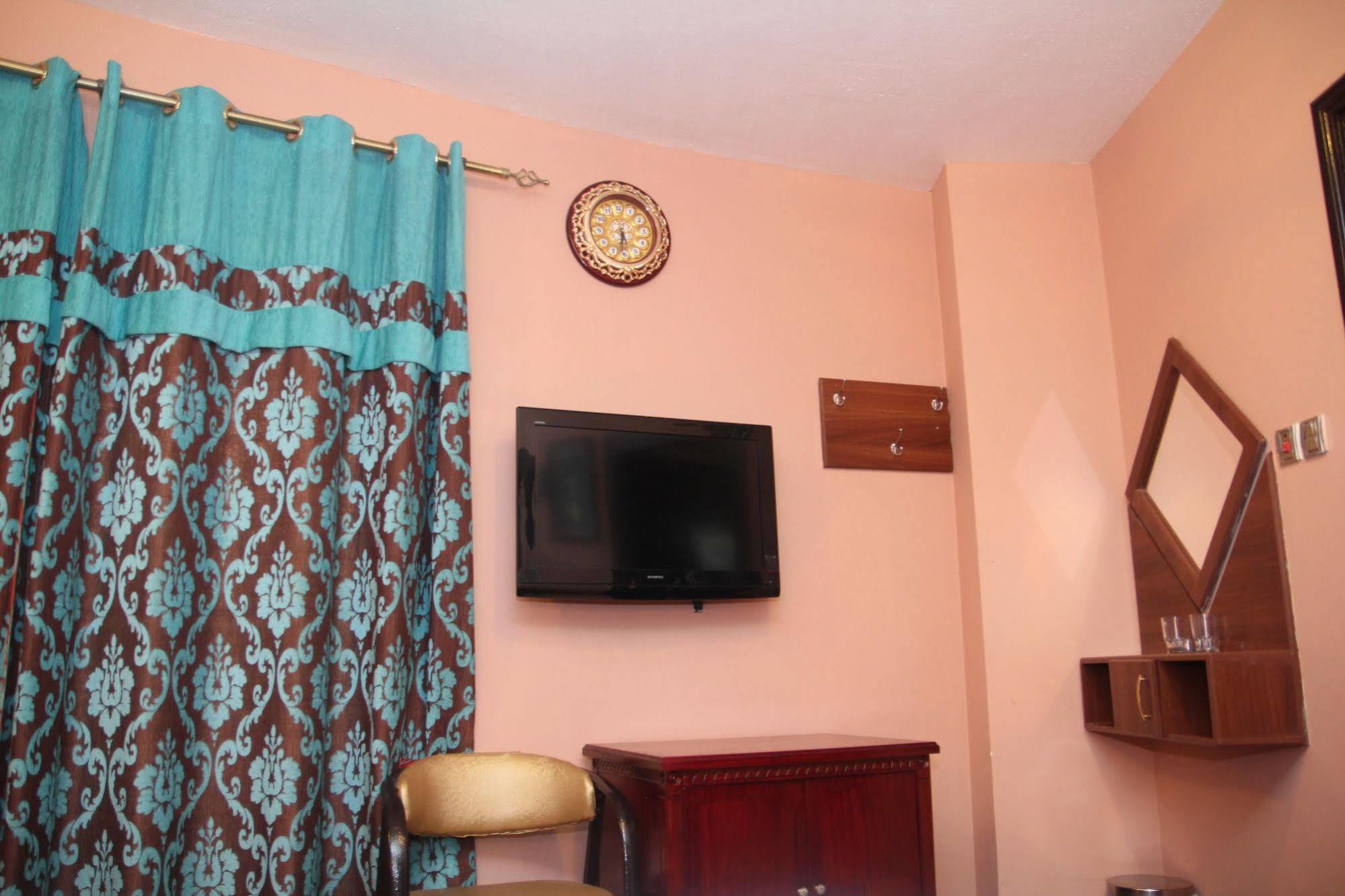 Oyo 329 Down Town Hotel Dubaï Extérieur photo